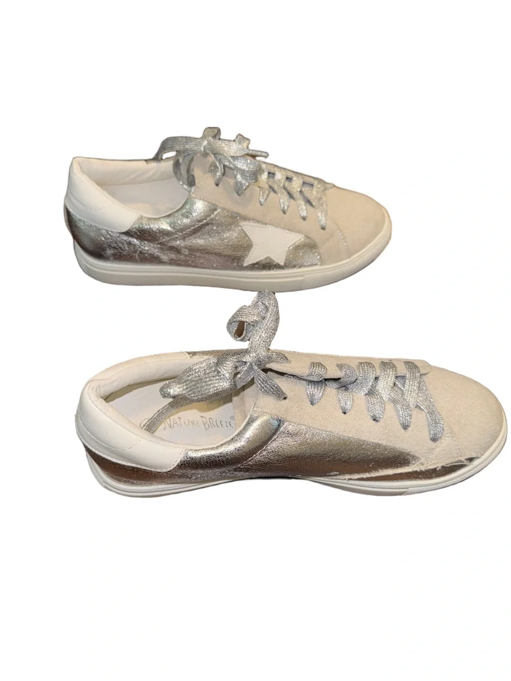 Nature Breeze Silver Star Accent Suede Sneakers Size 9